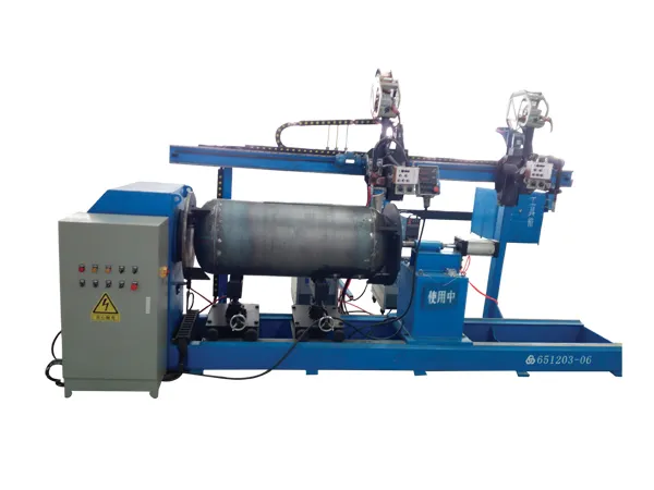 Circumferential seam welding machine